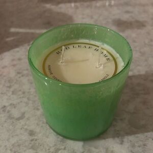 “New” Red Leaf Home Green Candle 15 oz - Lime Twist